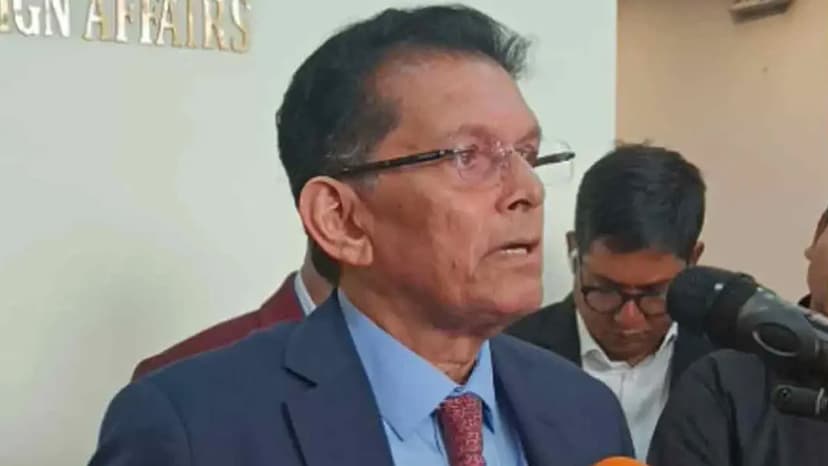 তাৎপর্যপূর্ণ সফরে আজ বেই‌জিং যাচ্ছেন পররাষ্ট্রমন্ত্রী