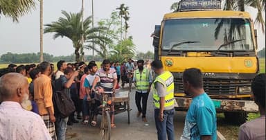 দাঁড়িয়ে থাকা ট্রাকে মিললো চালকের মরদেহ