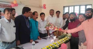 মেধাবীদের সংবর্ধনায় মুখর গোড়গ্রাম স্কুল প্রাঙ্গণ