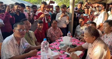 সাজেকে অবরোধ নিরসনে বৈঠক ব্যর্থ, অনড় দুই পক্ষ