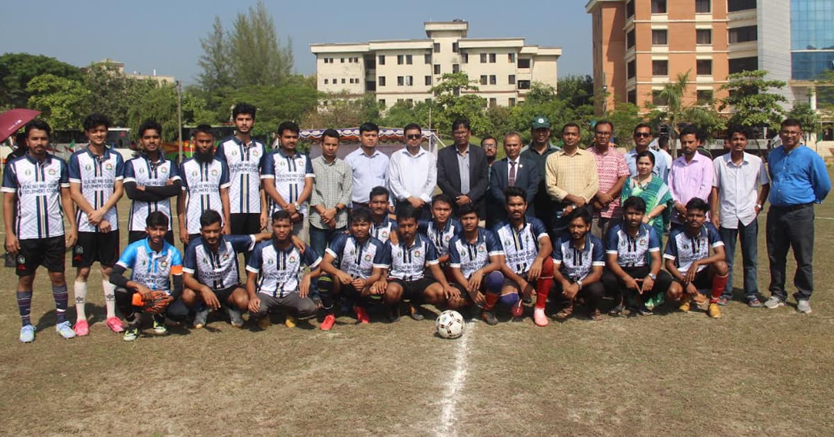 নজরুল বিশ্ববিদ্যালয়ে আন্তঃবিভাগ ফুটবল প্রতিযোগিতার উদ্বোধন