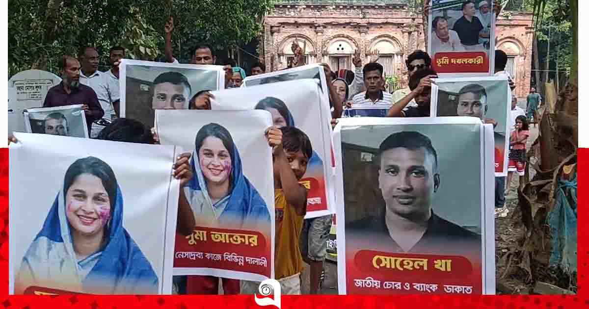 রাতের আঁধারে বেড়া দেওয়ার ঘটনায় শিবচরে তোলপাড়