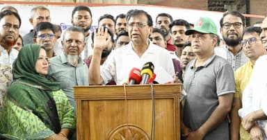 রাস্তা ও ফুটপাতে অবৈধ দোকান বসালেই মামলা ও মালামাল ক্রোক: ডিএসসিসি প্রশাসক