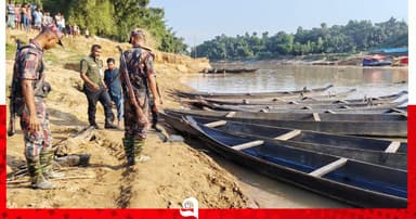 জৈন্তাপুরে যৌথ অভিযান, ধ্বংস ৭৩ বার্কি নৌকা