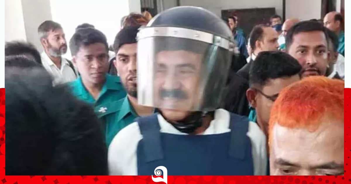 দুর্নীতির মামলায় শাজাহান খানকে গ্রেপ্তার দেখালেন আদালত
