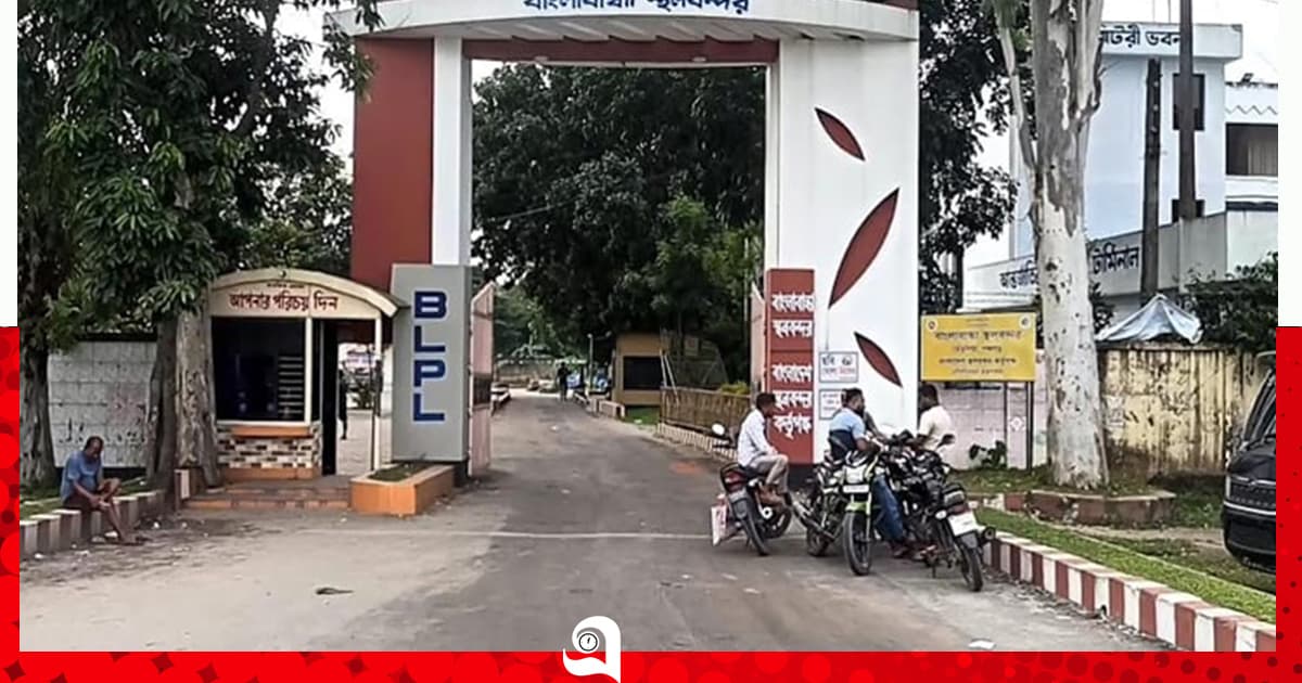 দুর্গাপূজায় ১২ দিন বন্ধ বাংলাবান্ধা স্থলবন্দর