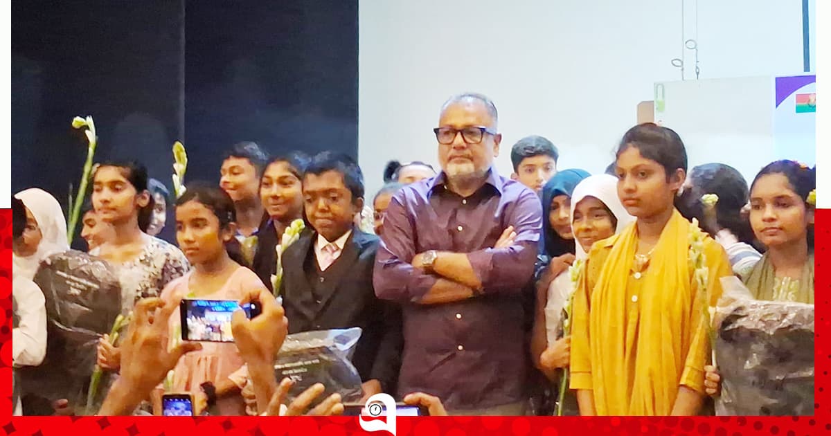 জাতিকে মেধাশূন্য করে দেওয়ার জন্য ষড়যন্ত্র ছিল: এস এম জিলানী