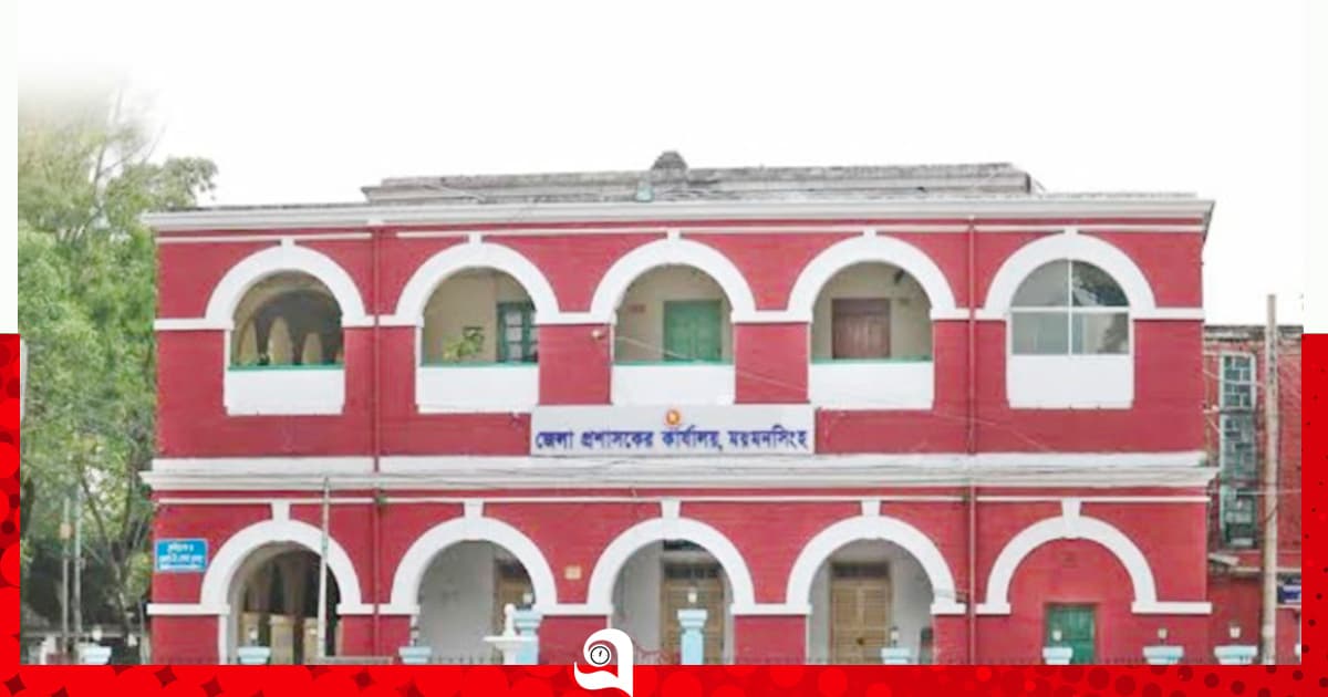 প্রশাসন-জনপ্রতিনিধিদের দূরত্ব বাড়ছে