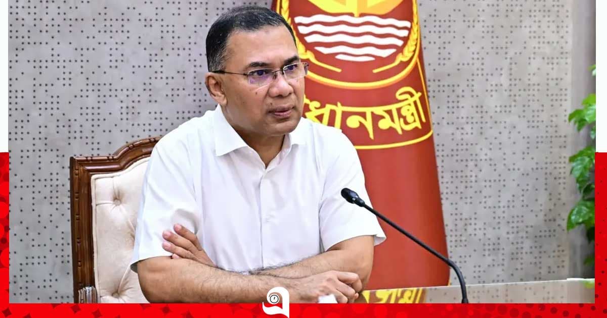 ঢাকার গণপরিবহন ব্যবস্থাপনা নিয়ে বৈঠকে প্রধানমন্ত্রী