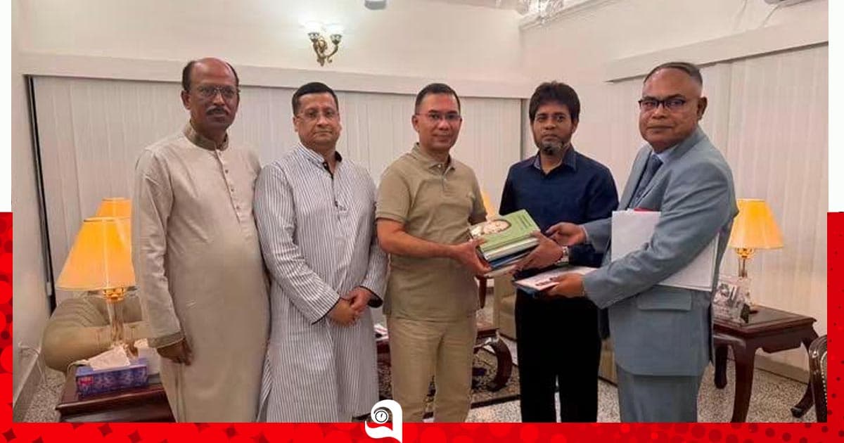 প্রধানমন্ত্রীর সঙ্গে ইবি উপাচার্যের সৌজন্য সাক্ষাৎ