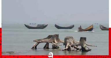 রোহিঙ্গাবাহী নৌকা ডুবে নারী-শিশু নিহত