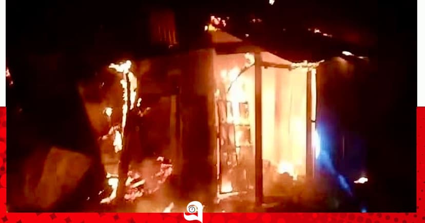 সদরপুরে ছিরামদী বাজারে আগুন, ৫টি দোকান পুড়ে ছাই