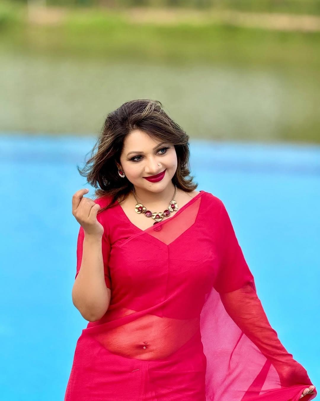 বিটিভি'র জনপ্রিয় ম্যাগাজিন অনুষ্ঠান 'বৈঠকখানা'র জন্য 'জোড়া শালিক' নামে একটি মৌলিক গান গেয়েছেন তিনি।