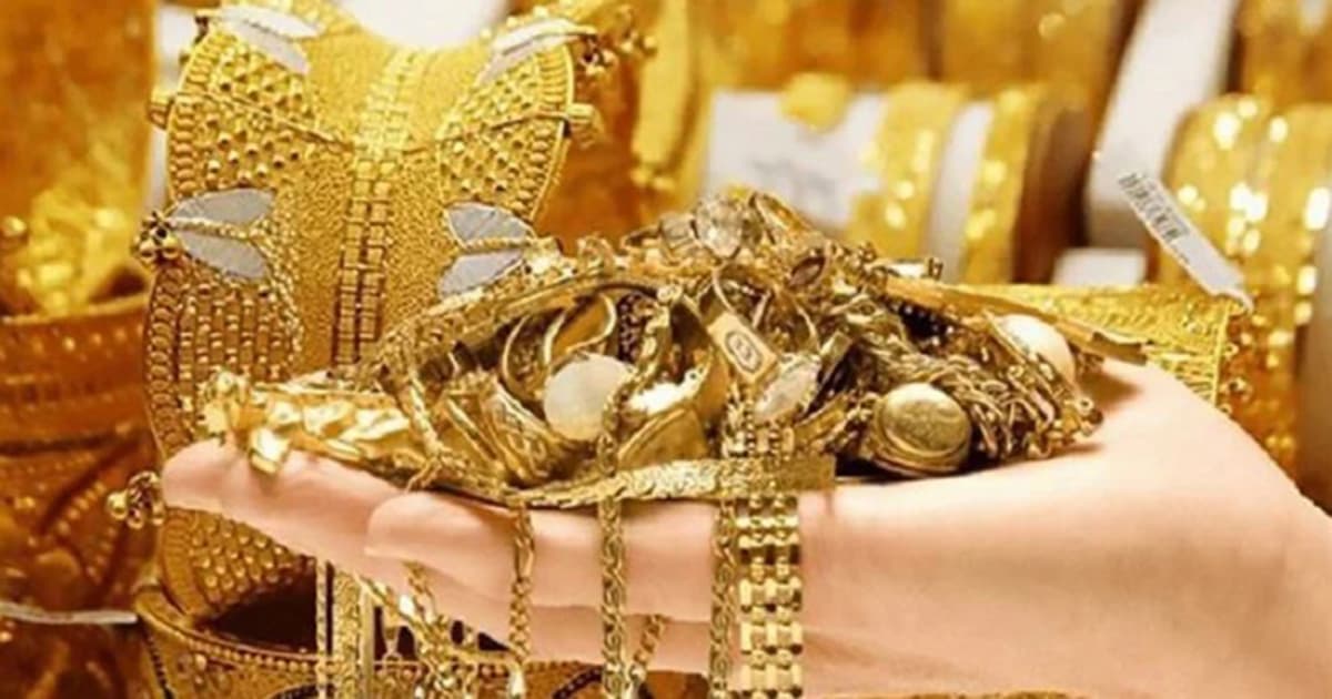 ফের স্বর্ণের দাম ভরিতে বাড়ল ২২১৬ টাকা