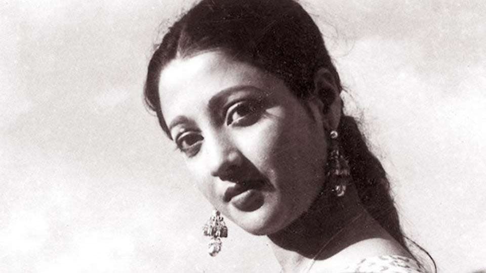 মহানায়িকা সুচিত্রা সেন