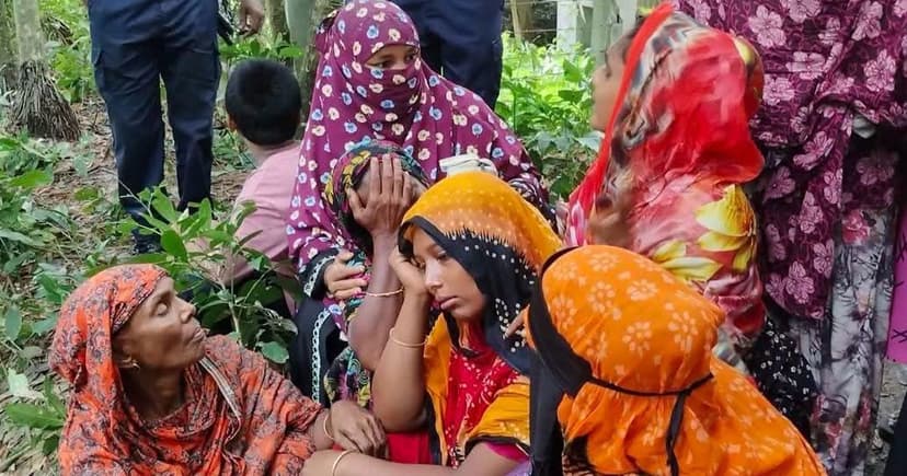 সাতক্ষীরায় ডোবা থেকে ব্যবসায়ীর মরদেহ উদ্ধার