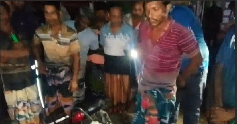 আলমডাঙ্গায় ট্রাকের ধাক্কায় এনজিও কর্মীর মৃত্যু